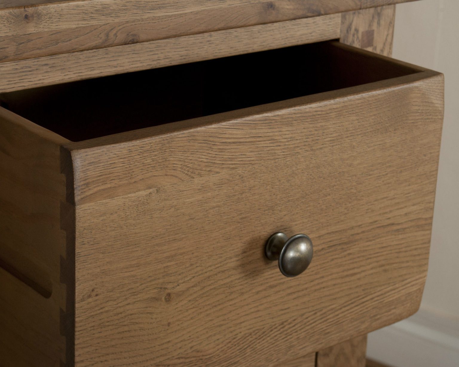 Solid Oak 3+4 (7) Drawer Bedroom Chest of Drawers in Chunky Dorset Country